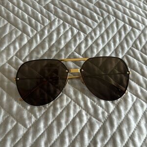 Bottega Veneta contemporary pilot sunglasses